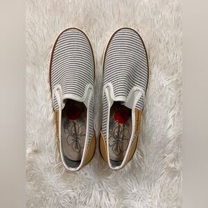 Tommy bahama sneakers striped canvas